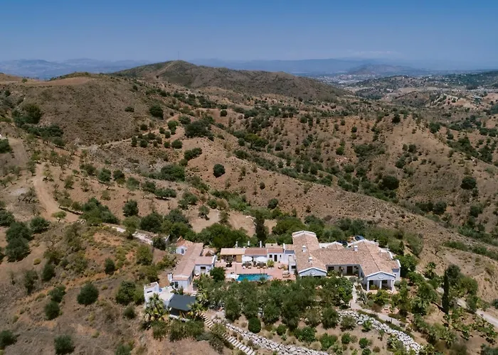 San Roque De Hotel *